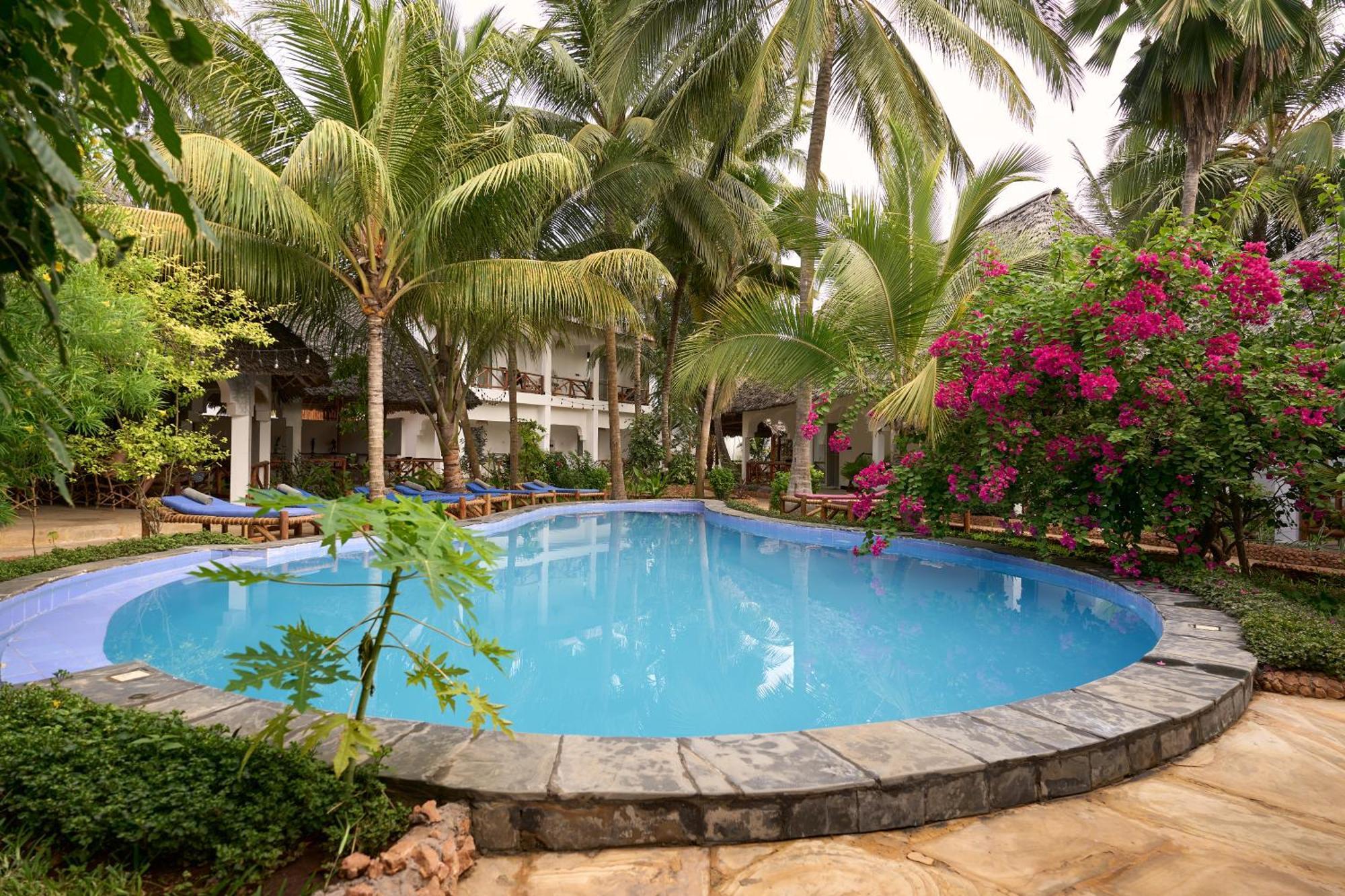 African Bungalows Nungwi Luaran gambar