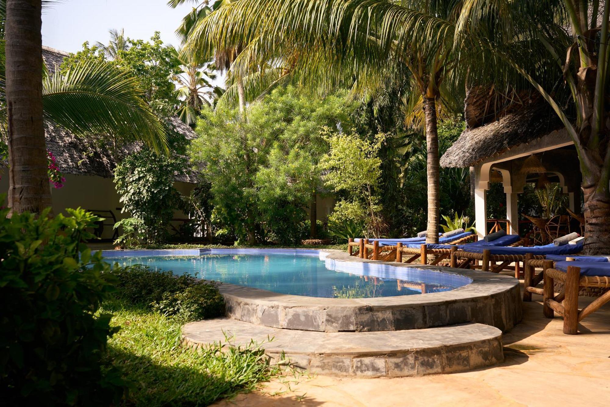 African Bungalows Nungwi Luaran gambar