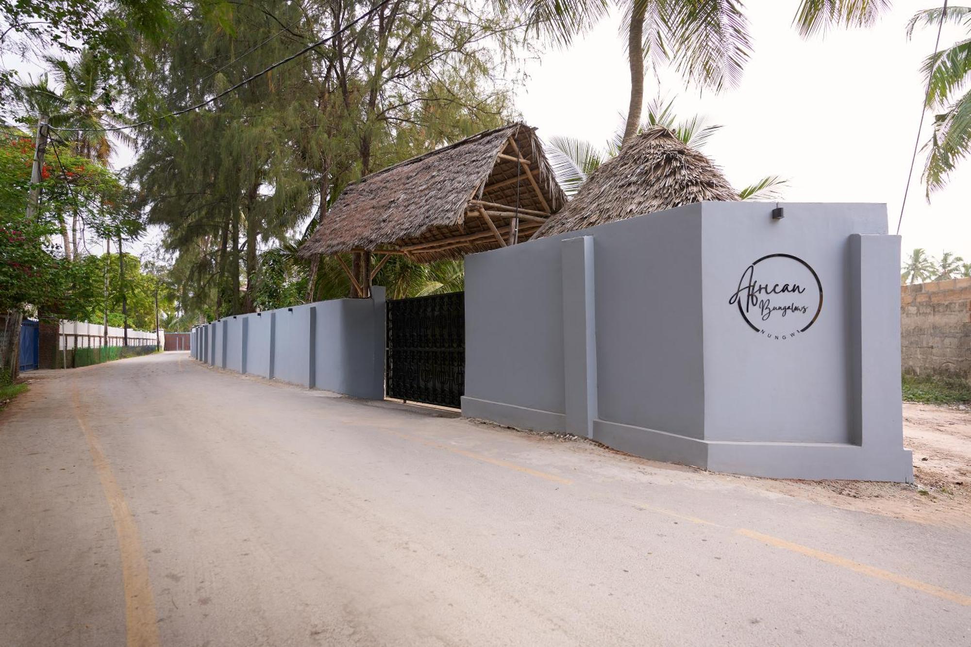 African Bungalows Nungwi Luaran gambar