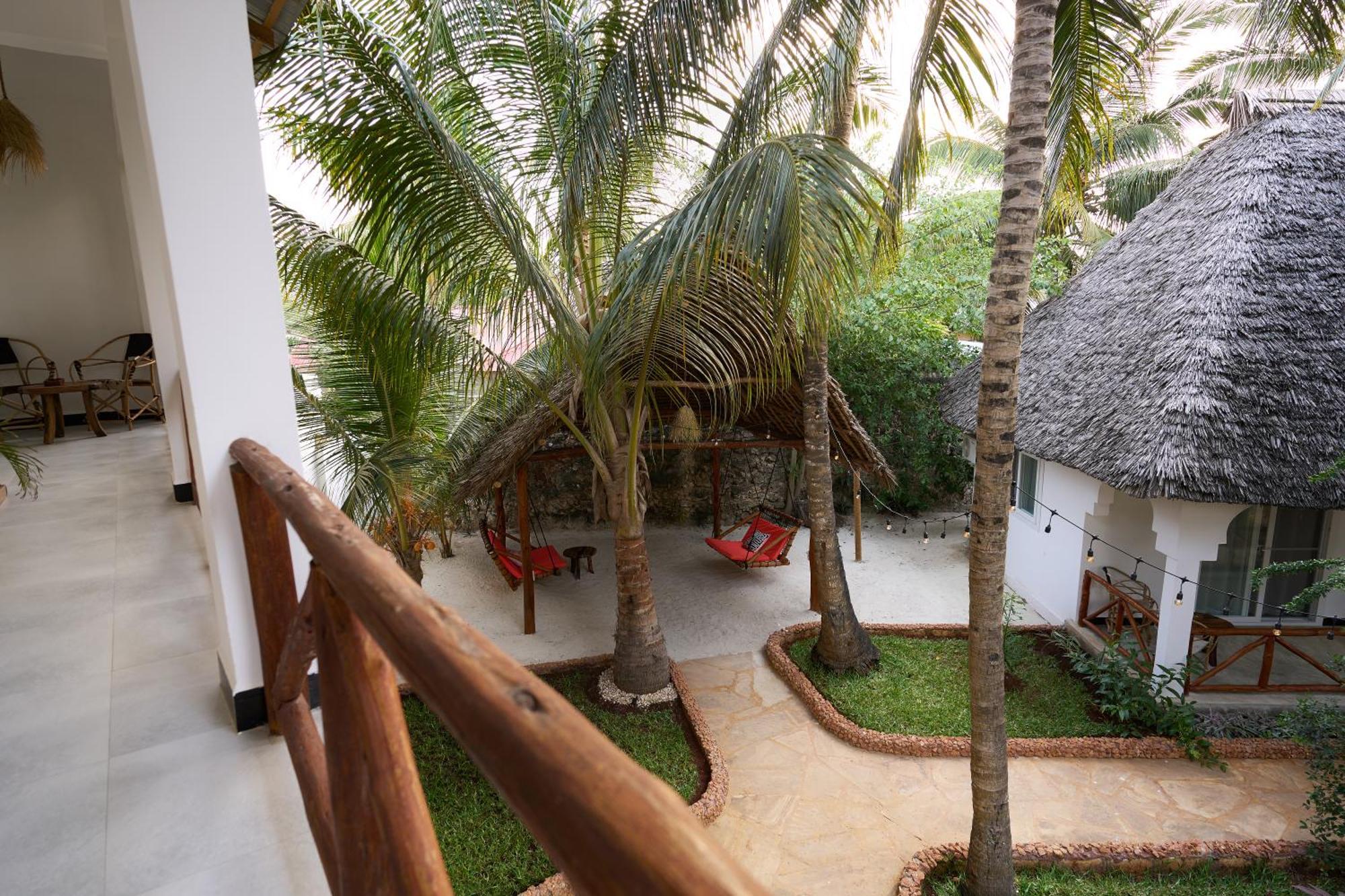 African Bungalows Nungwi Luaran gambar