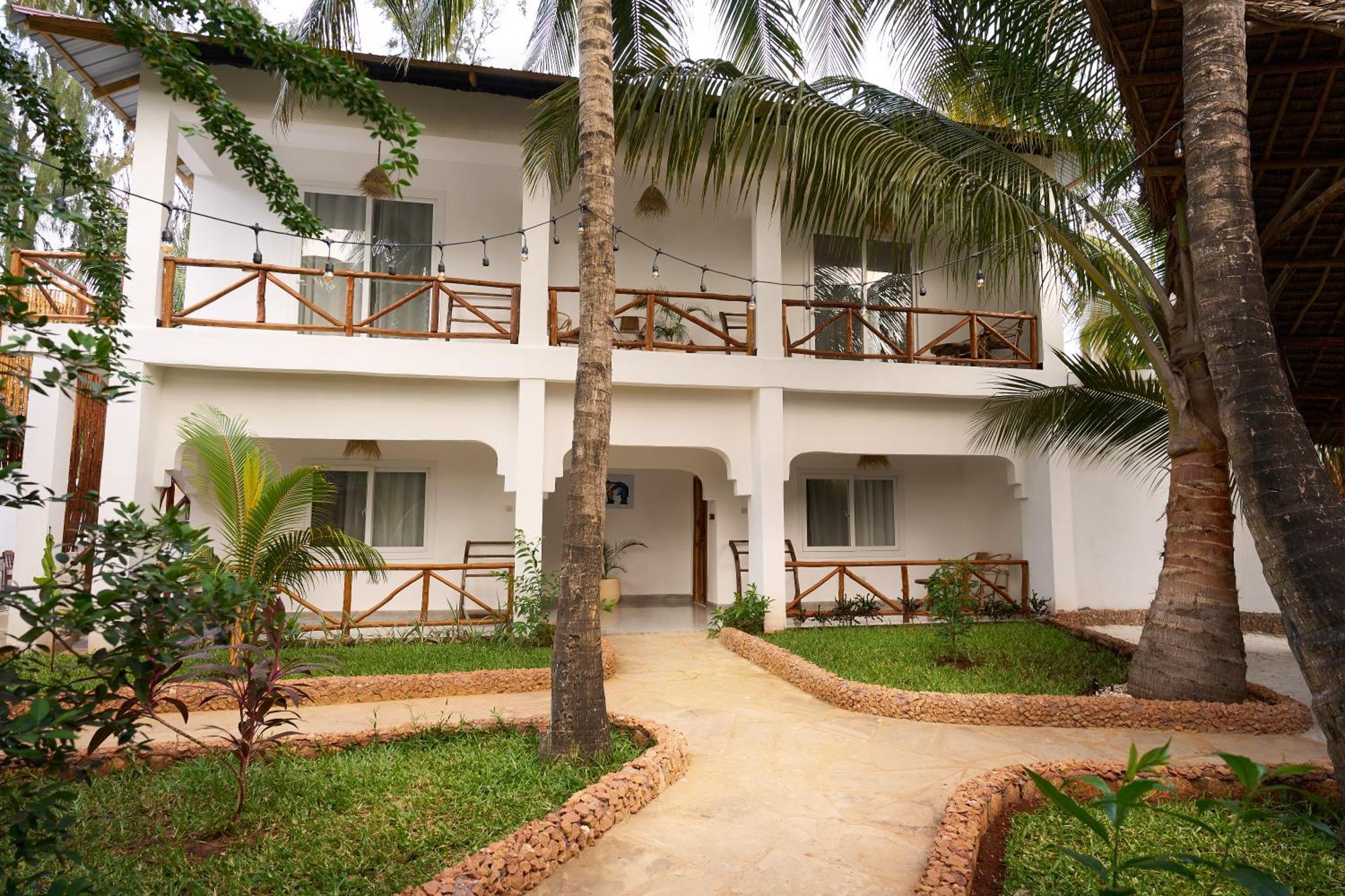 African Bungalows Nungwi Luaran gambar